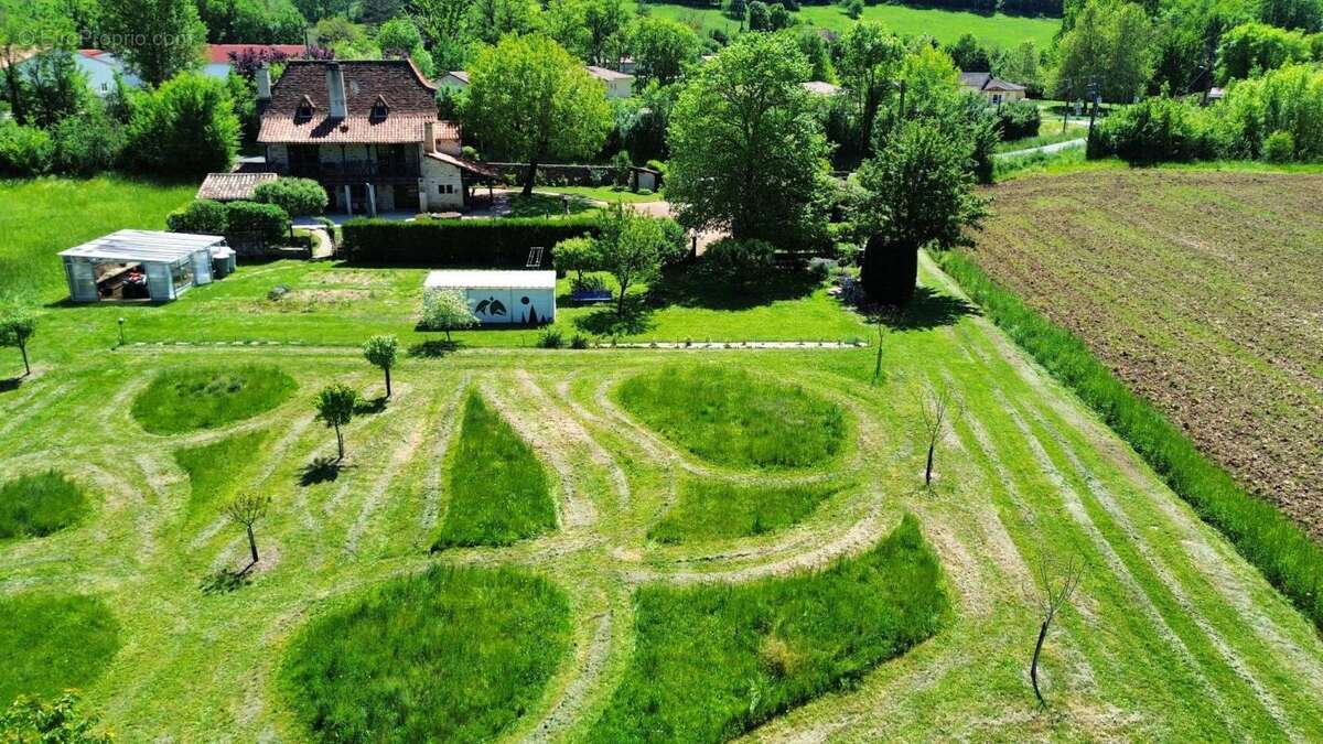 Maison à BALAGUIER-D'OLT
