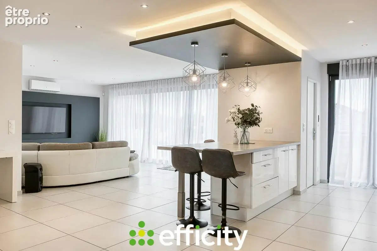 Maison 6 pièces 150 m² à vendre à Mions (69780) - photo 3