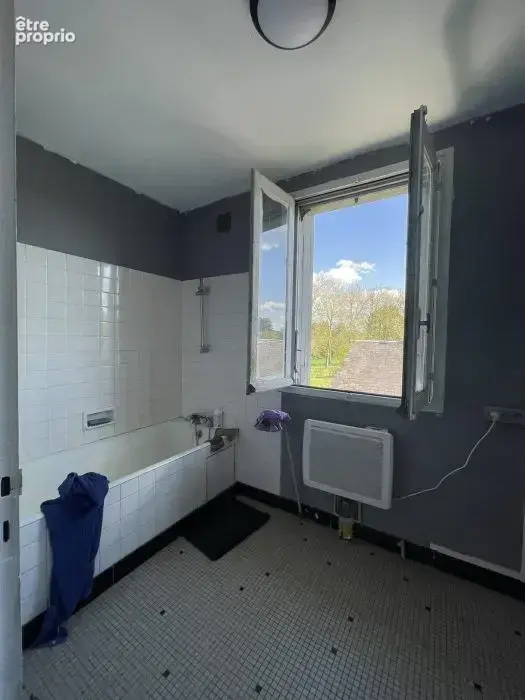 Maison 148 m² à Neuvic-Entier  - photo 3