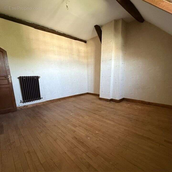 Maison familiale 132 m² - 4 chambres - Sous sol total - photo 8