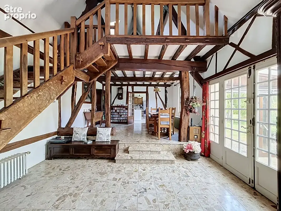 À proximité de Gisors  - propriété avec deux maisons - 5 chambres - piscine chauffée - photo 4