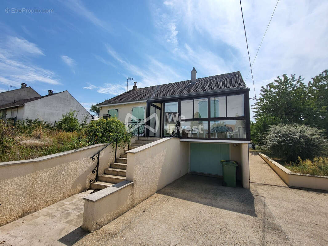 Maison 88 m² à Rebais  - photo 2