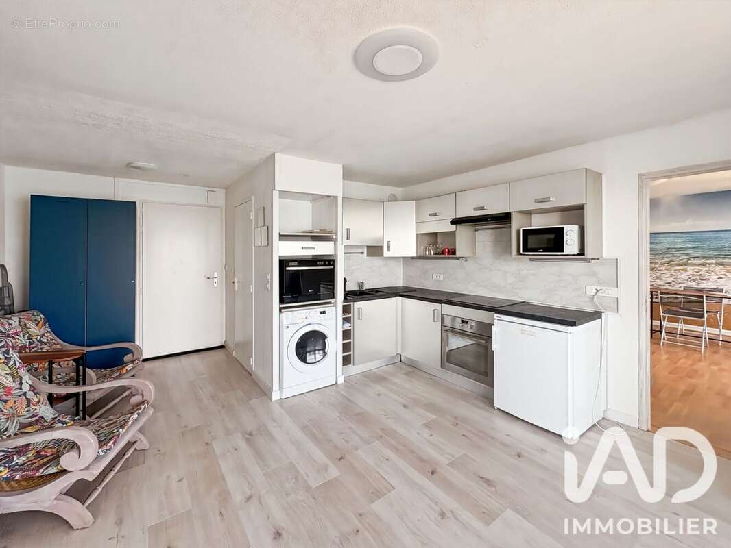 Appartement 23 m² à Port-Louis  - photo 2