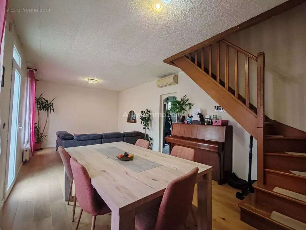 Maison à VILLENEUVE-SAINT-GEORGES