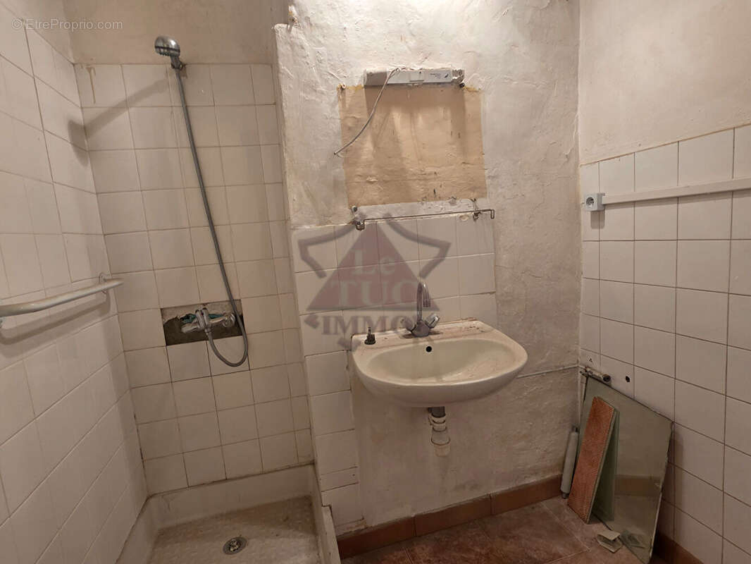 Appartement à rénover - Saint Ambroix - photo 6