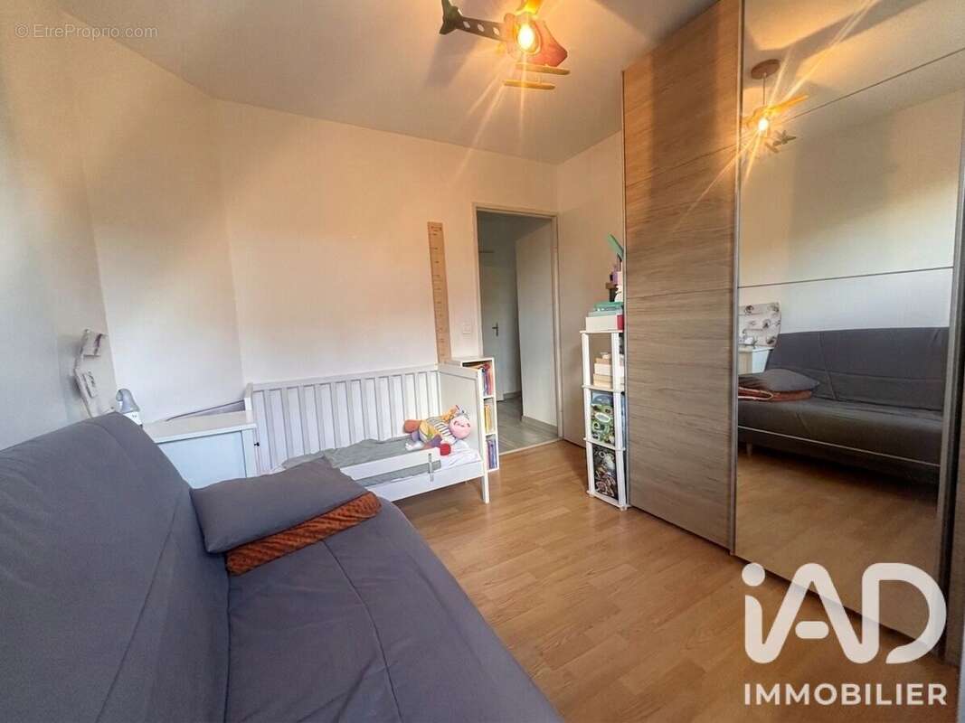 Photo 6 - Appartement à VILLEURBANNE