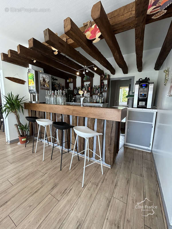 Appartement à PEYRAT-DE-BELLAC