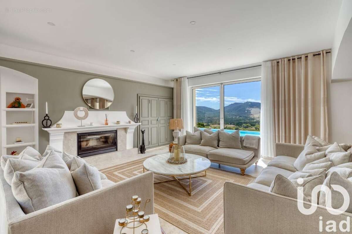 Photo 6 - Maison à PLAN-DE-LA-TOUR