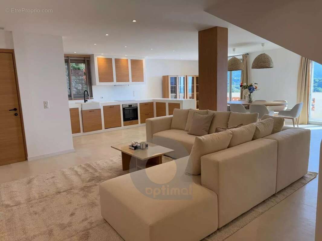 Maison à ROQUEBRUNE-CAP-MARTIN