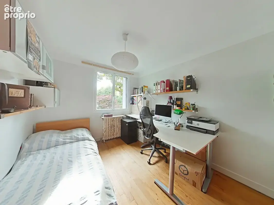 Maison de plain-pied 5 pièces, 99 m²,  4 chambres, terrain de 561 m²  FONTENAY LE FLEURY - photo 14