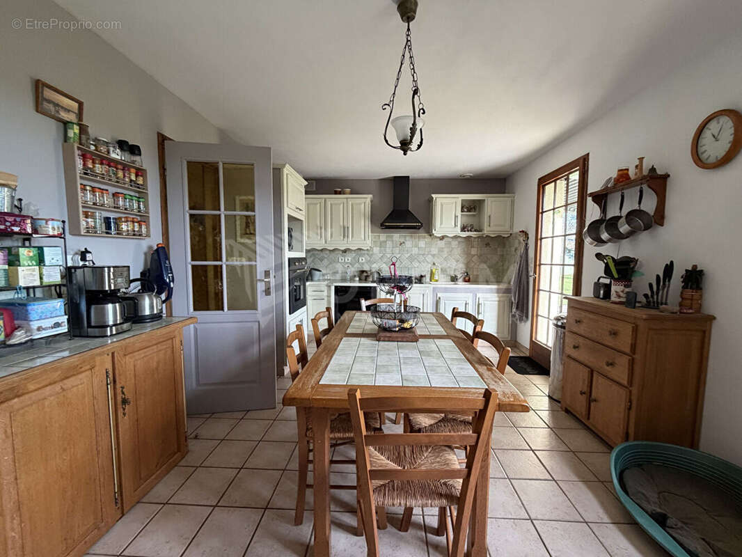 Maison à COSNE-COURS-SUR-LOIRE