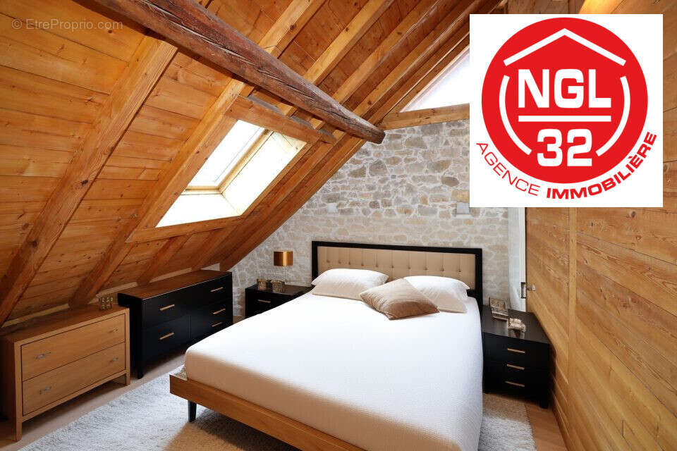 Appartement à ALLONZIER-LA-CAILLE