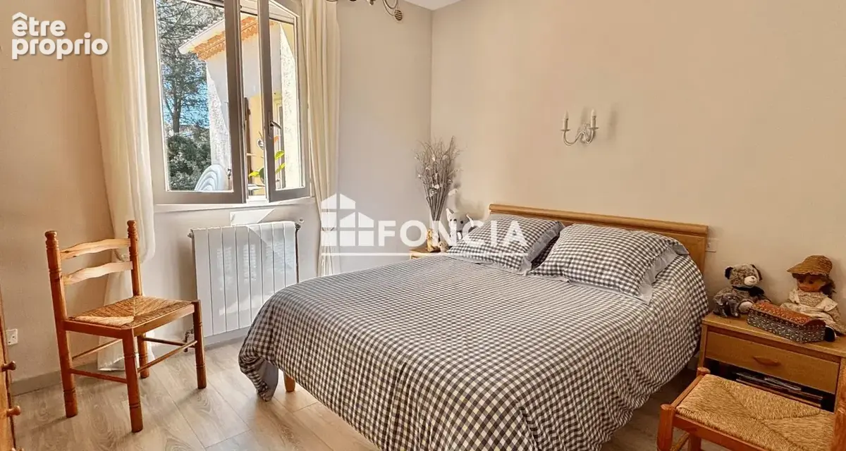 PROPRIETE avec annexes sur 3000m2 plat - photo 5