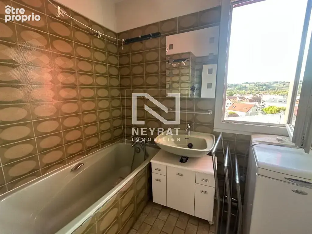 Appartement 4 pièces 80 m² à vendre à Digoin (71160) - photo 9