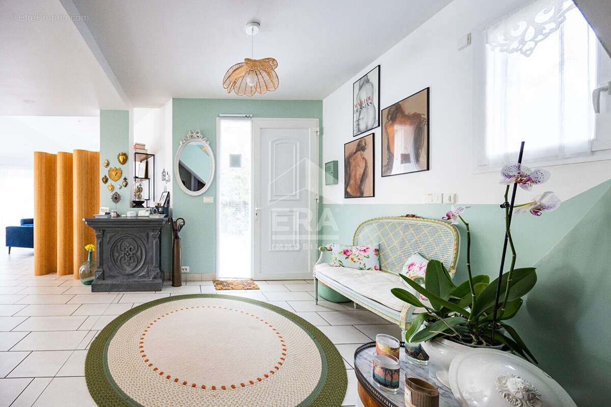 Maison à MONTESQUIEU-DES-ALBERES