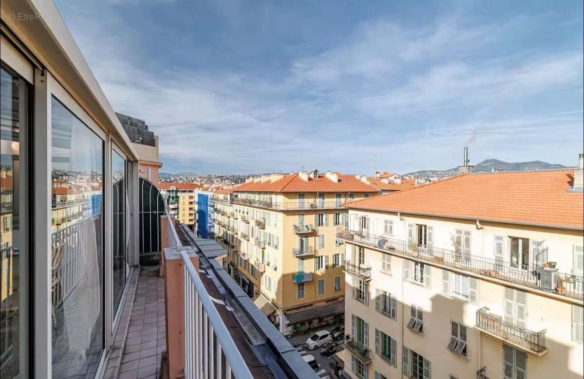 Appartement à NICE