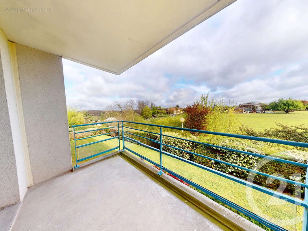 Appartement à COLOMIERS