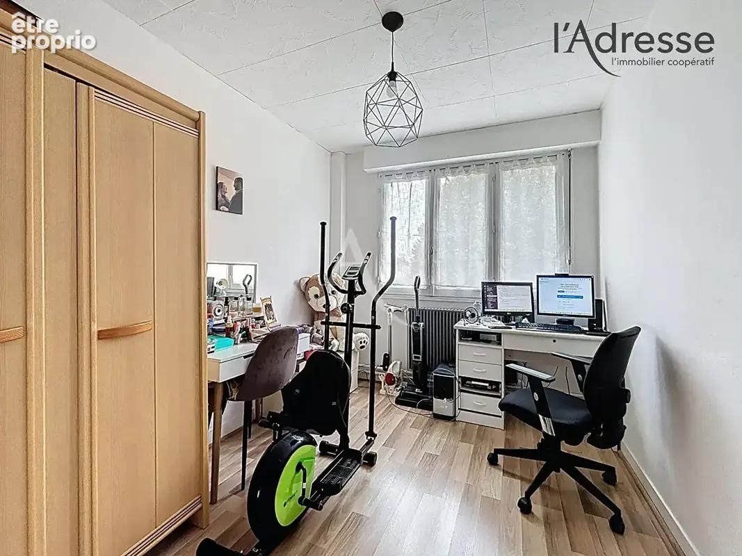 Appartement 3 pièces 63 m² avec balcon, cave et parking - Rueil-Malmaison (proche Suresnes) - photo 7