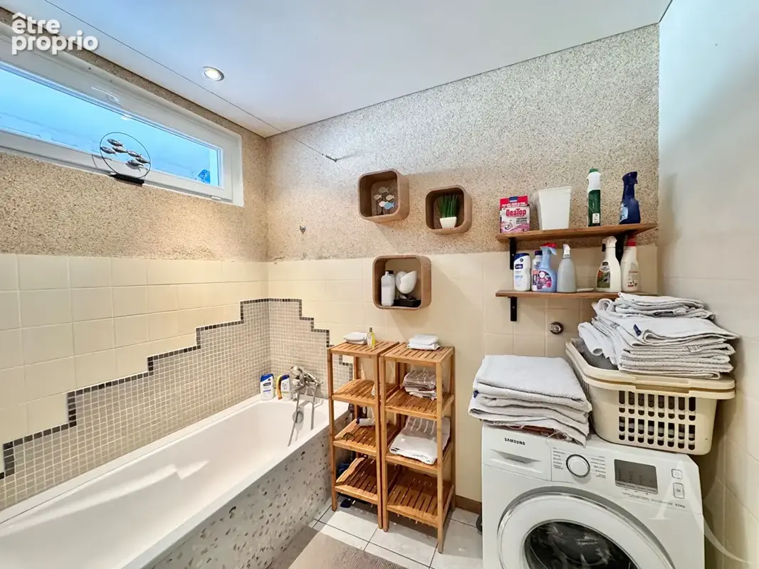 T5 familial traversant de 116 m² ? Balcon Sud-Ouest, garage, ascenseur - Gare à 10 min - photo 15