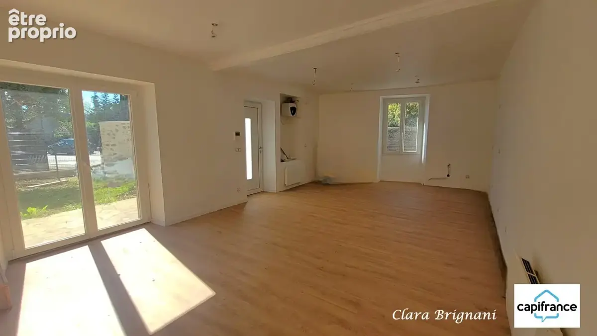 Maison de ville rénovée à vendre, 4 pièces, jardin - SAINT VRAIN - photo 3