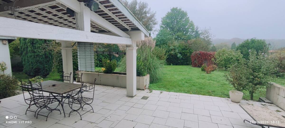 Maison à SAINT-NIZIER-LE-DESERT