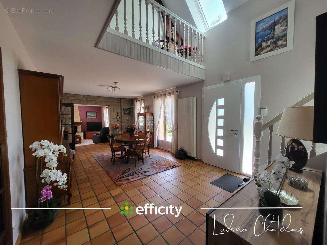 Maison à PARTHENAY-DE-BRETAGNE