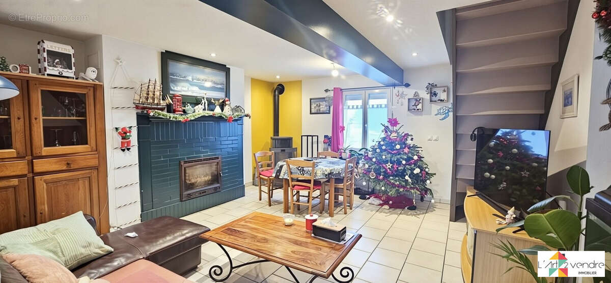 Maison à SAINS-MORAINVILLERS