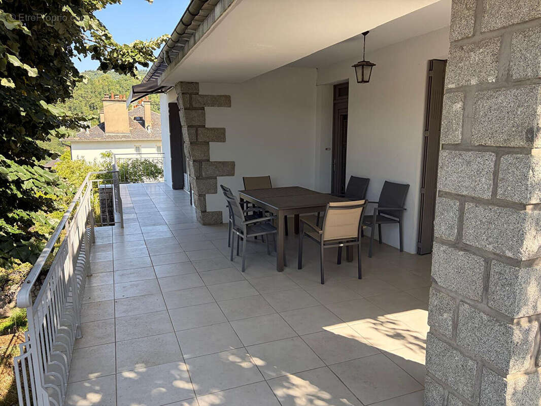 Maison 132 m² , 6 pièces , à Entraygues sur  Truyère , Aveyron - photo 3