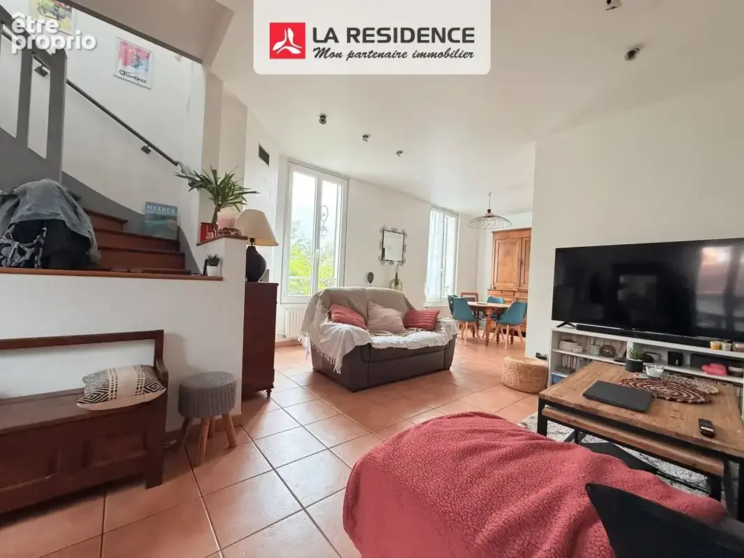 Maison 5 pièces 90 m² à vendre à Velizy-Villacoublay (78140) - photo 3
