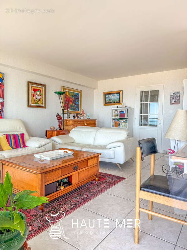 BRISE - Appartement T4 niché au 3ème étage d'une belle résidence - photo 4