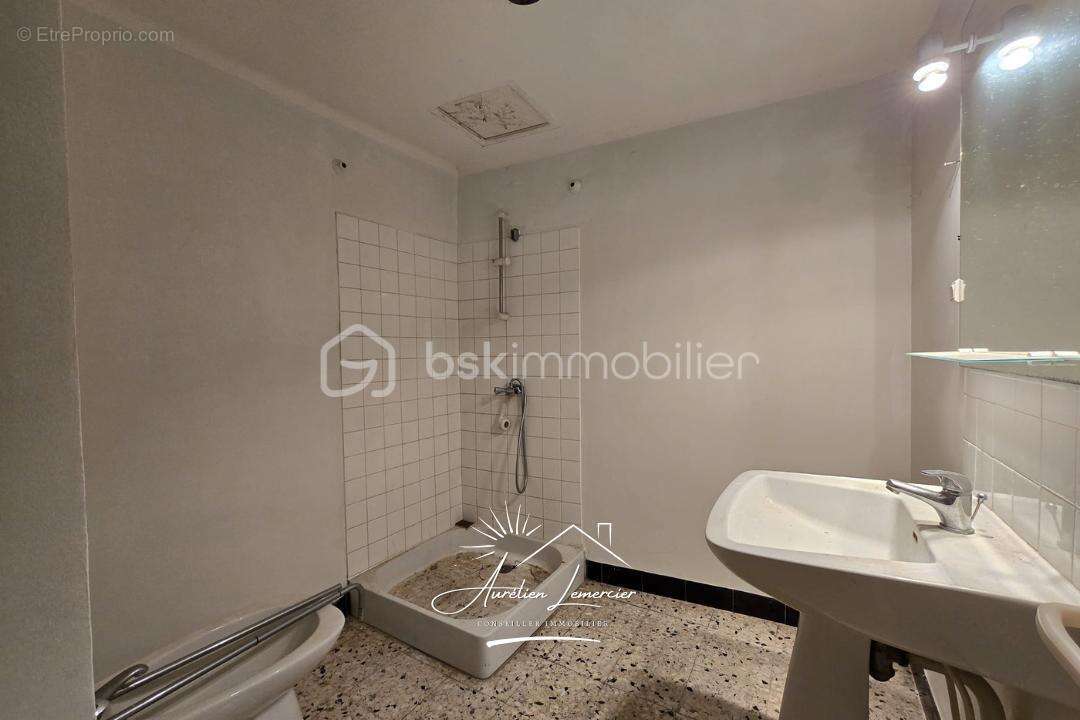 Maison à ESPONDEILHAN