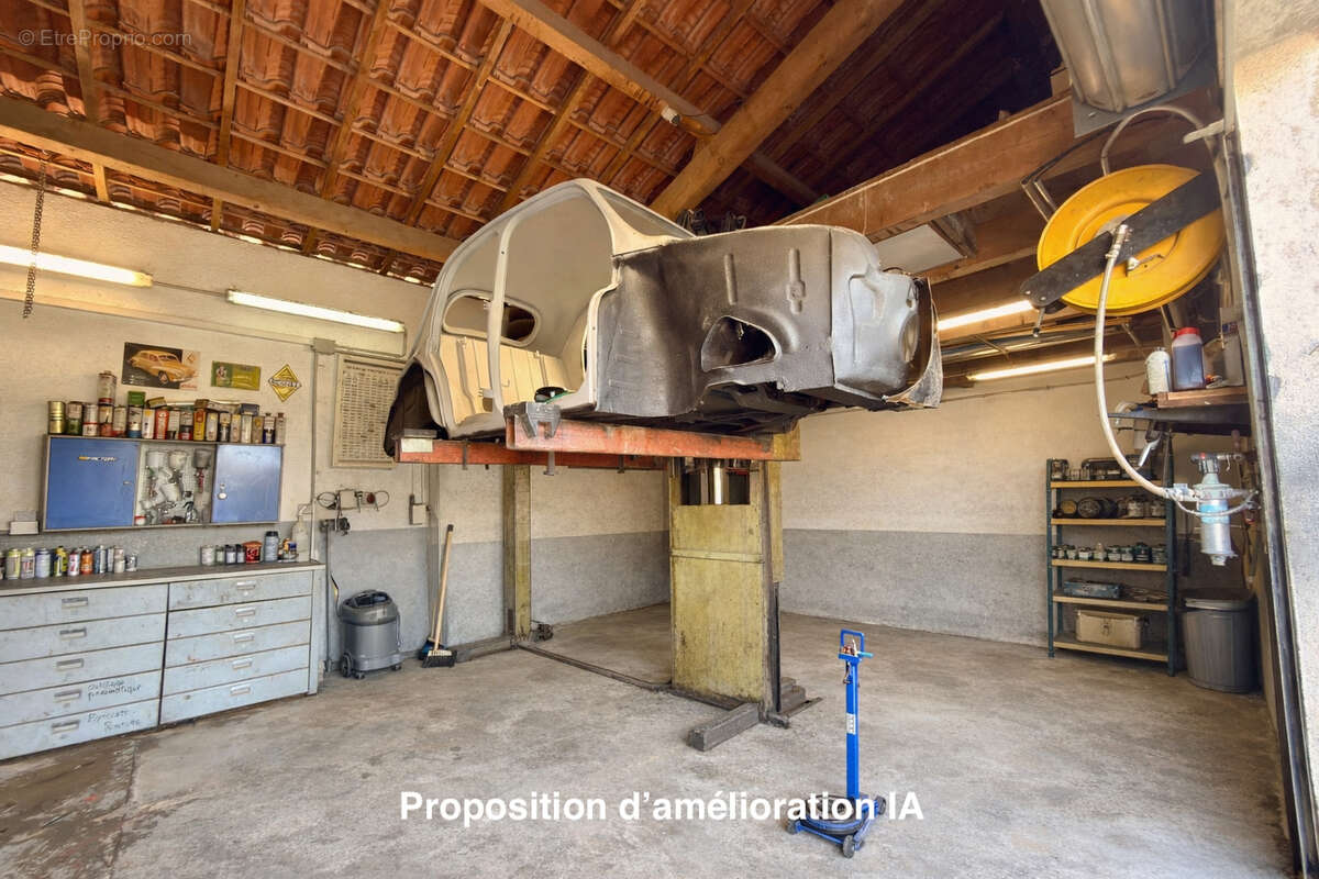 Maison à POURRIERES