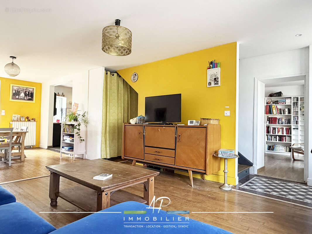 Maison à BEIRE-LE-CHATEL