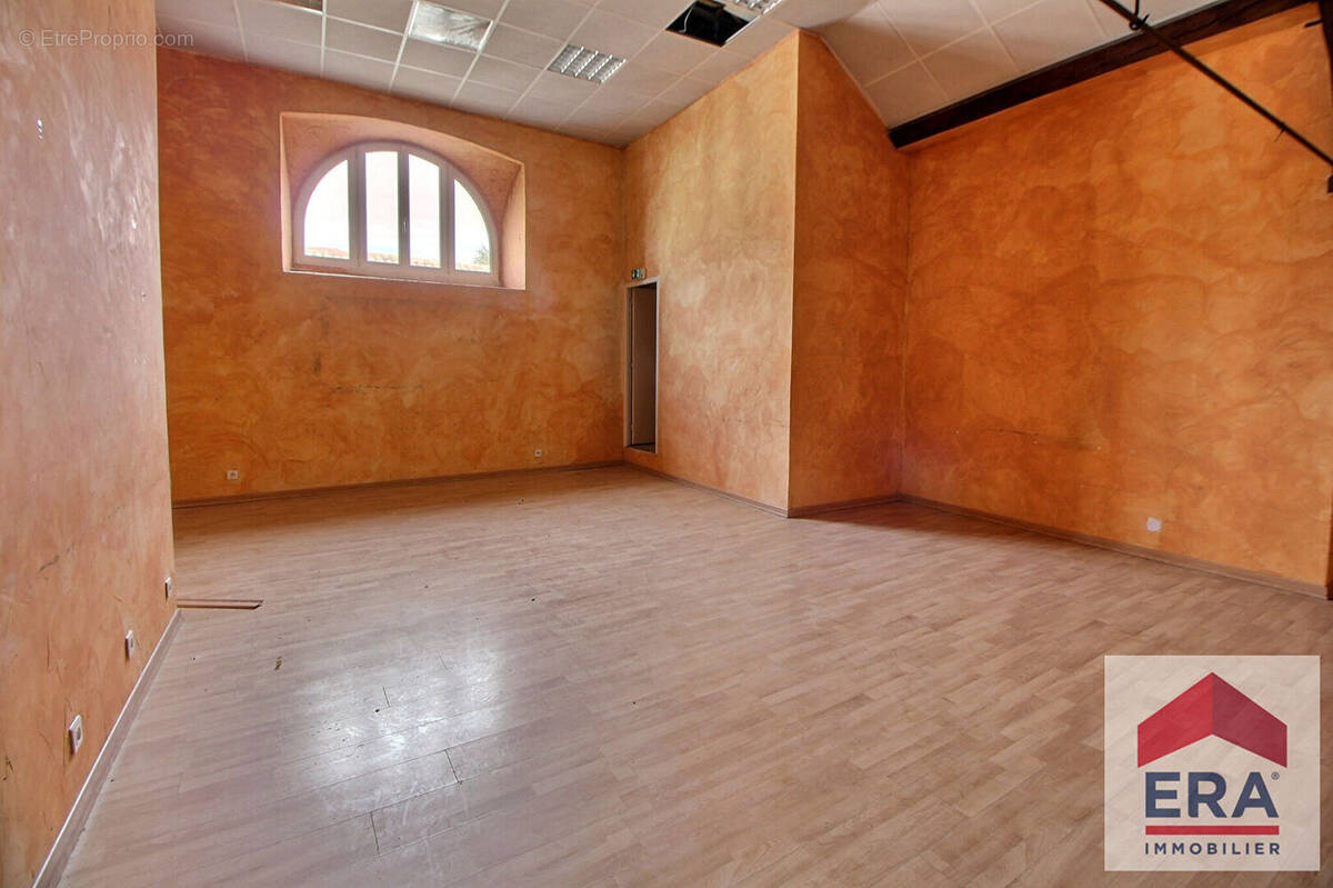 Appartement à BOLLENE