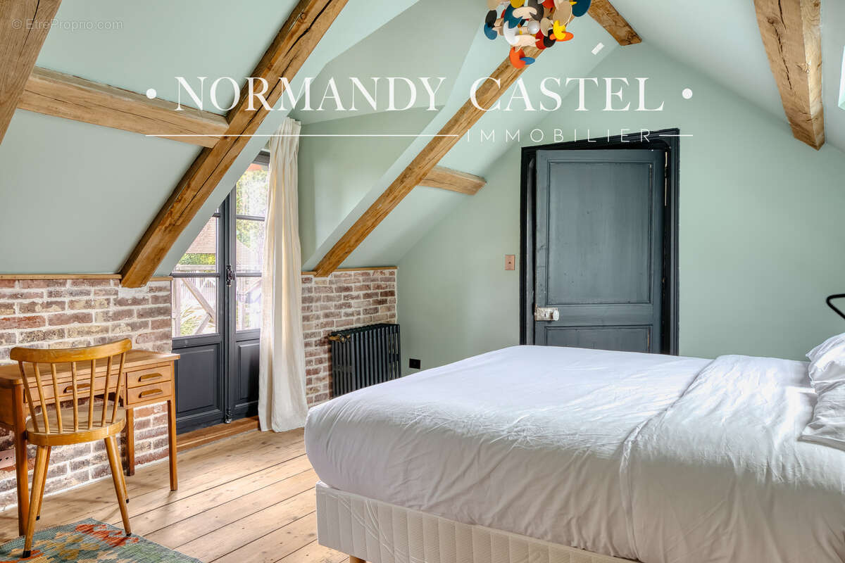 Maison à TROUVILLE-SUR-MER