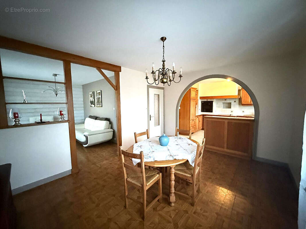 Maison à PLEYBER-CHRIST