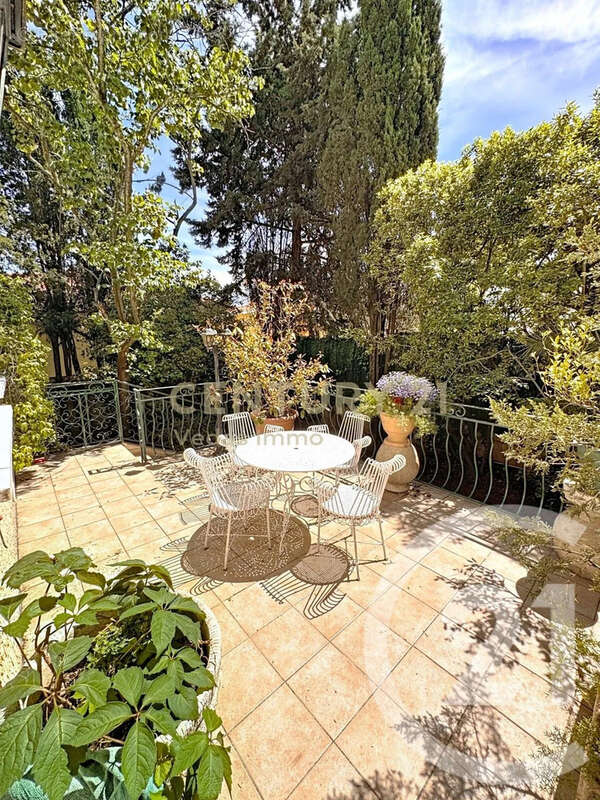 Maison 188 m² à Saint-Jean-De-Vedas  - photo 22