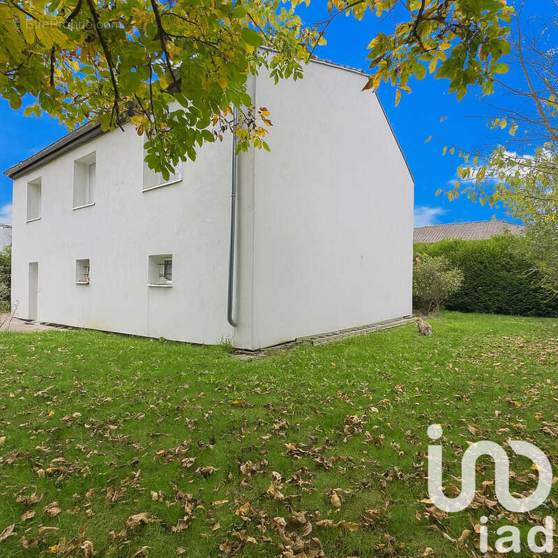 Photo 2 - Maison à BOUZONVILLE