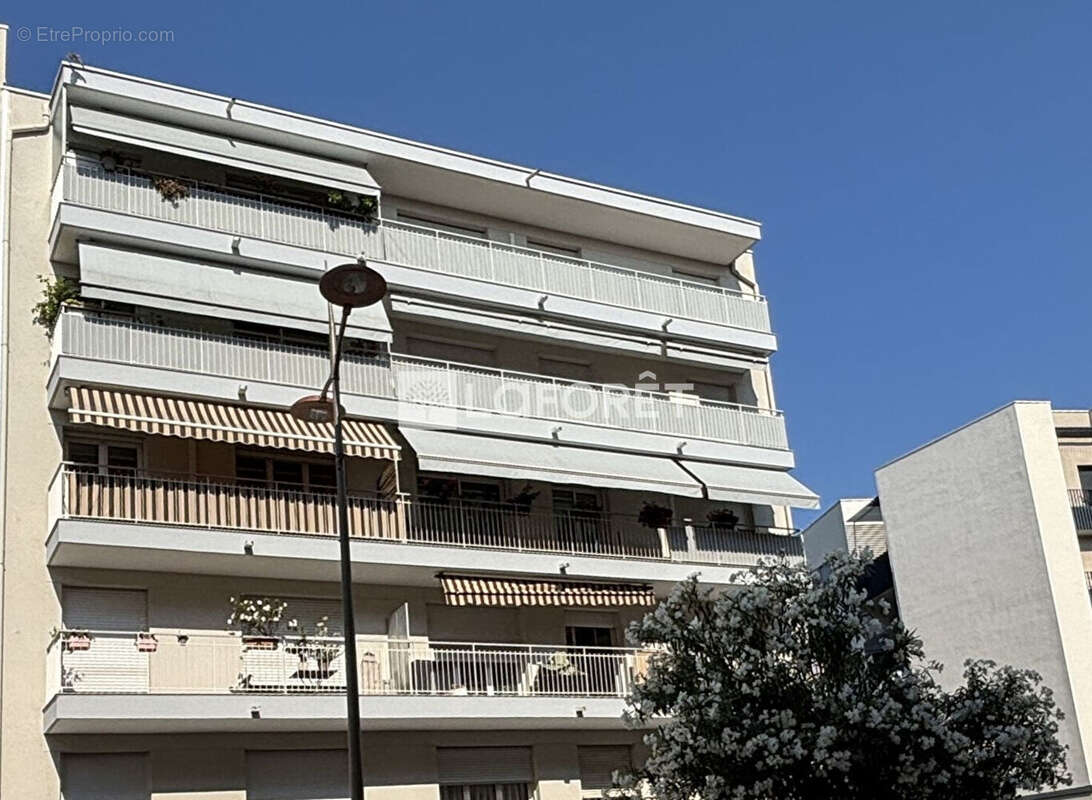 Appartement Saint Laurent Du Var 3 pièce(s) 61 m2 - photo 5
