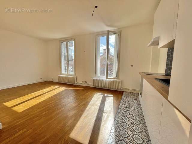 Appartement à MAISONS-ALFORT