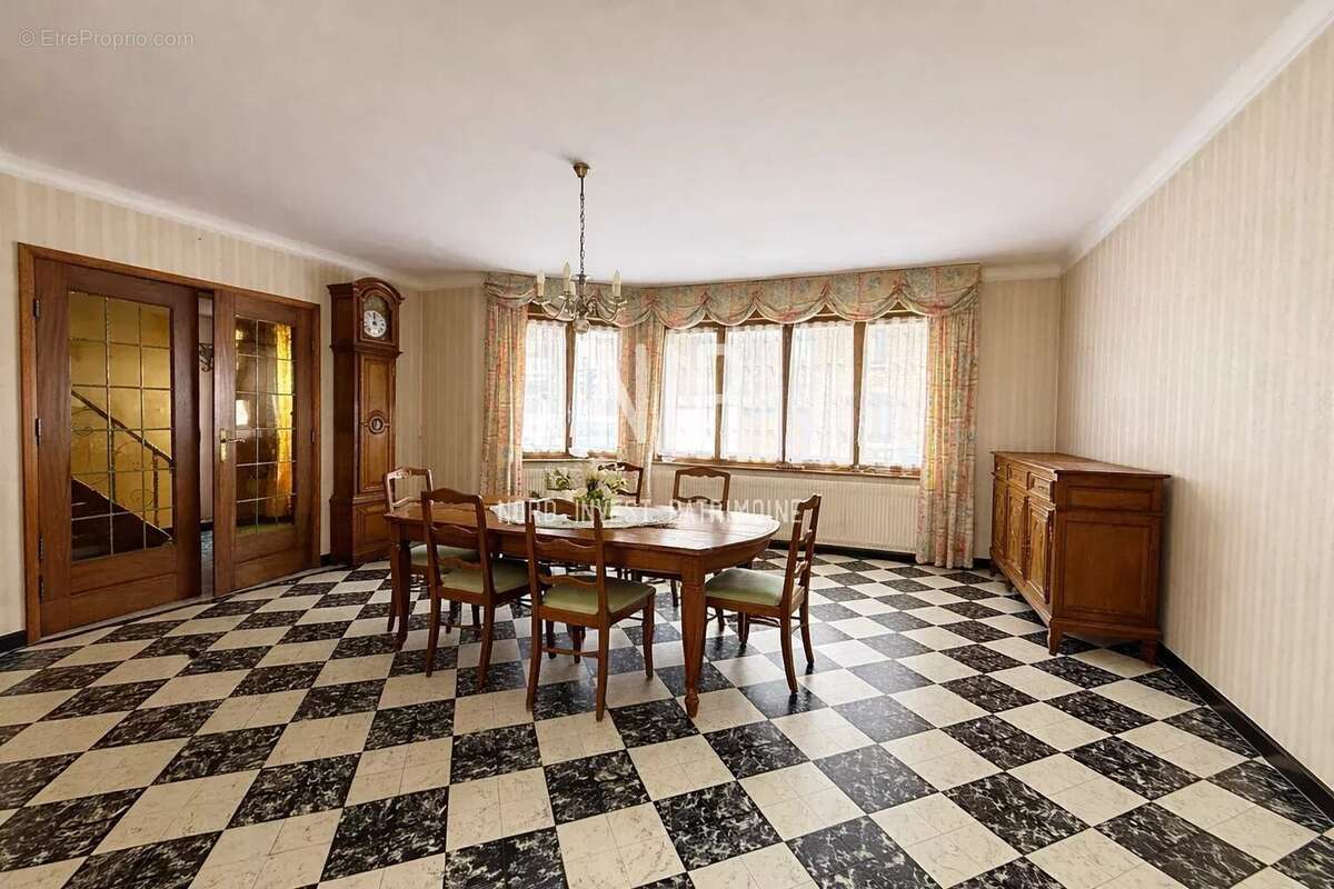 Maison à SAINT-AMAND-LES-EAUX