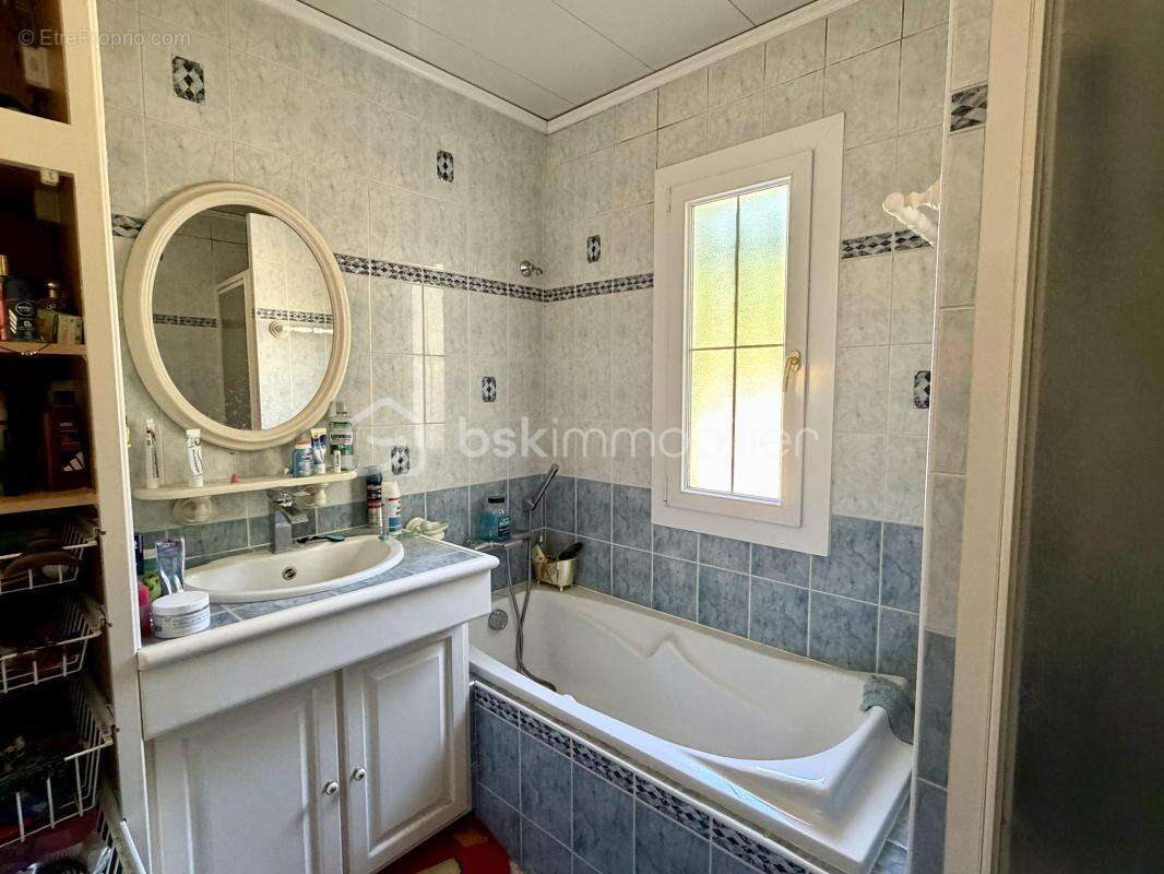 Maison plain-pied, 4 chambres, espac bureau, 2 salle de bain - photo 21