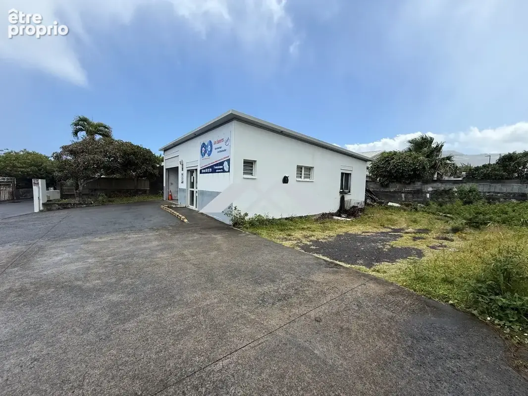 Commerce 95 m² à vendre à Saint-Joseph (97480) - photo 2