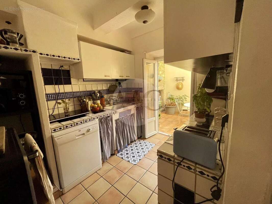 Maison à MONTAUROUX