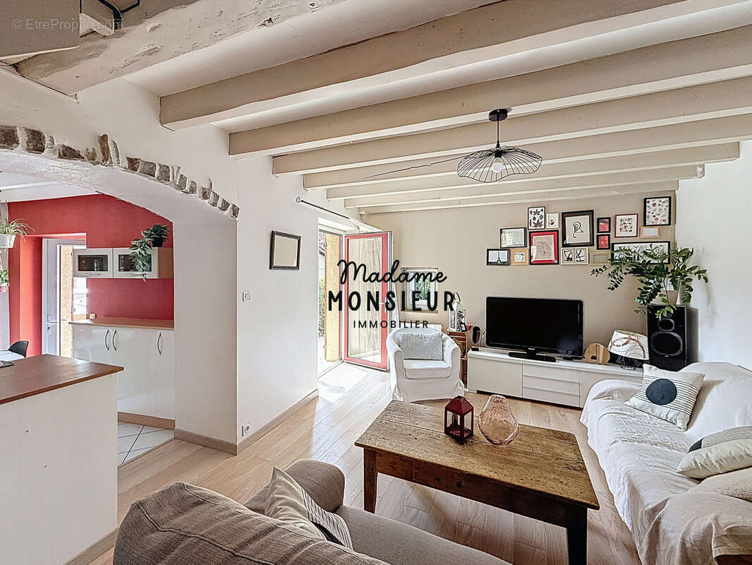 Maison à SAINT-SAVIN