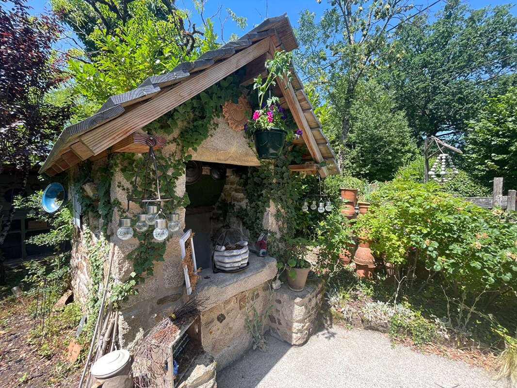 Maison à CHAMBOULIVE