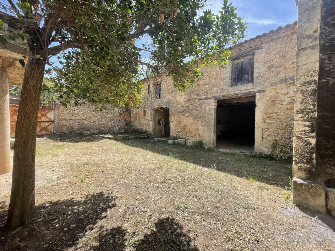 Maison à SAINT-BAUZILLE-DE-LA-SYLVE