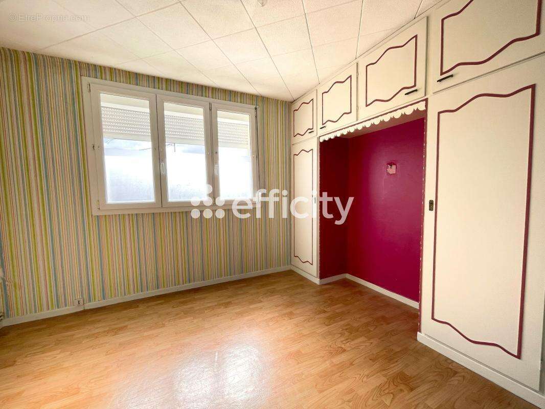 Maison à FACHES-THUMESNIL