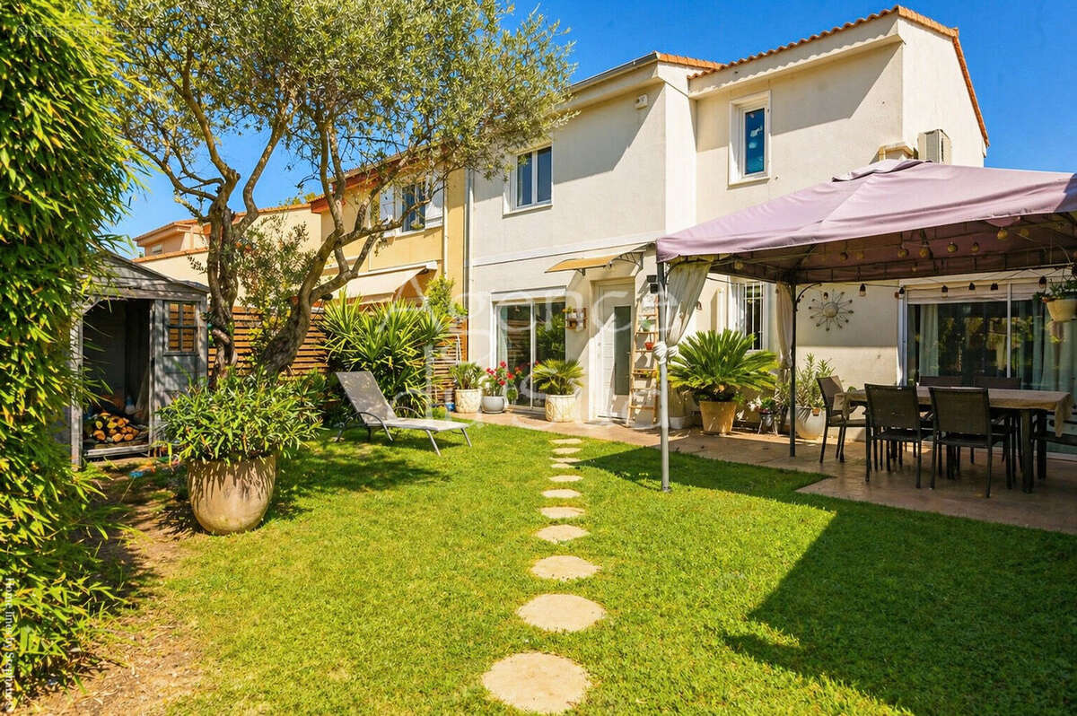 Coup de coeur à Aubagne : Maison lumineuse avec jardin au calme - photo 11