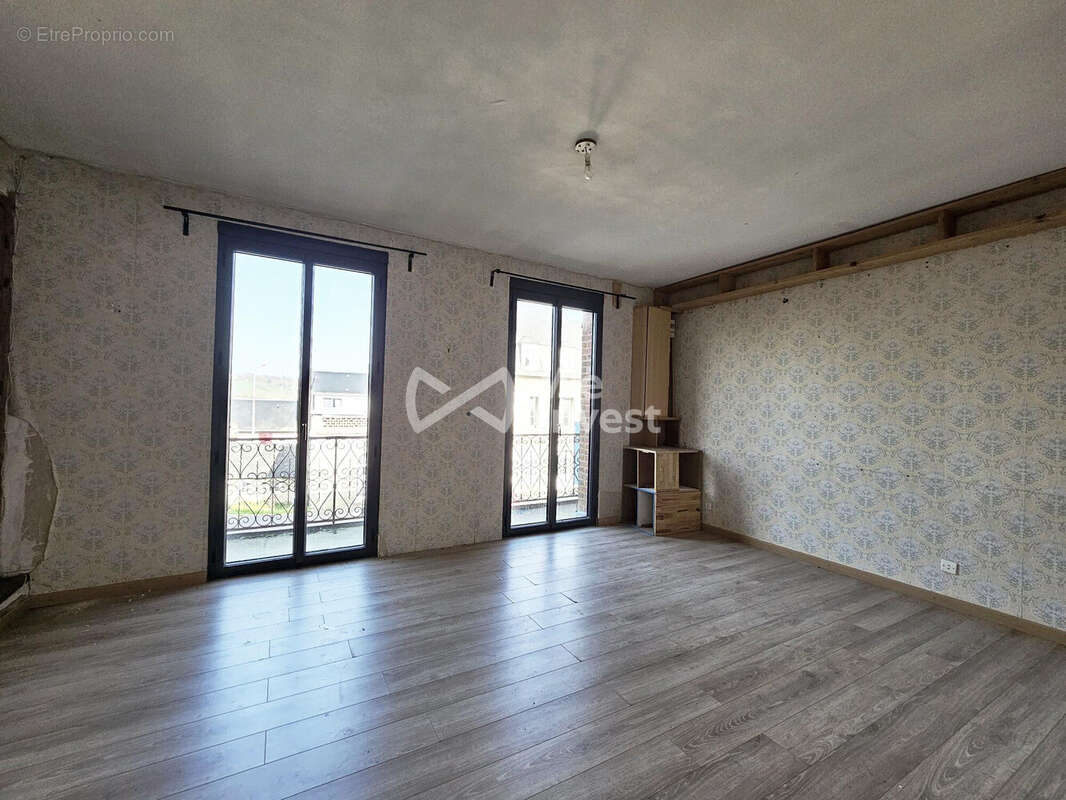 Appartement à DOZULE